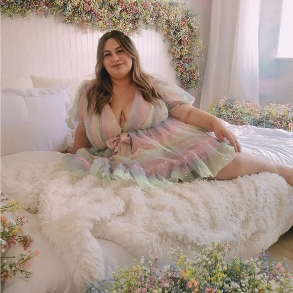 Unique Vintage Colorful Skirt Set with Flowy Design - Picture 3 of 3